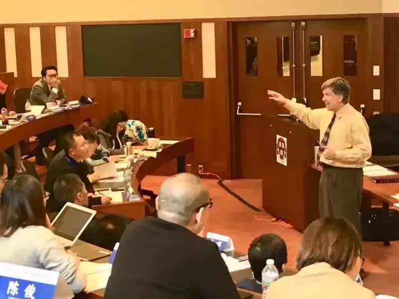 华制游学丨擅长打造“超级符号”的华与华在美国都学了些什么