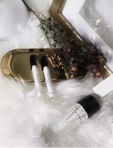 编辑部种草｜热门断货口红，时髦百搭单鞋，100块我们买了这些！