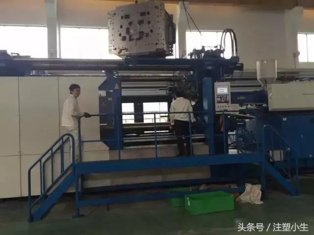 注塑车间维修视频教程,注塑师傅是做什么的