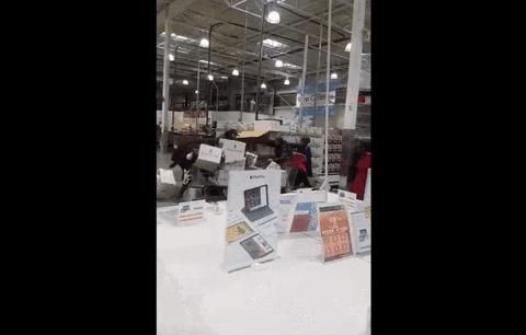 现实中釜山行的场景真实存在,现实版釜山行纪录片传奇