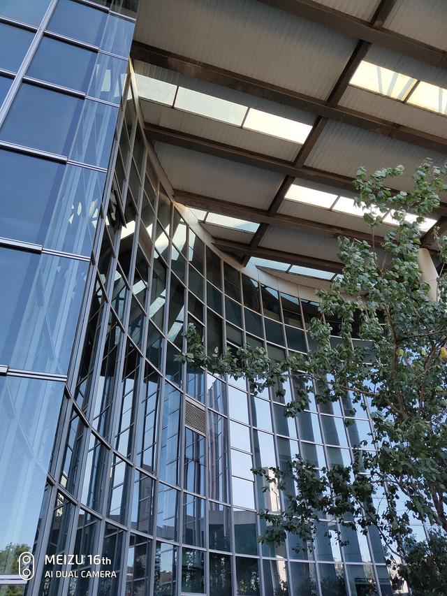 魅族16th现在还值得入手吗,为什么魅族16th好评率那么高