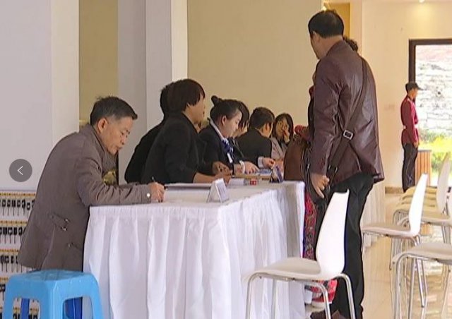 200万买的新房竟是歪楼,一两百万别墅