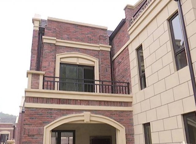 200万买的新房竟是歪楼,一两百万别墅