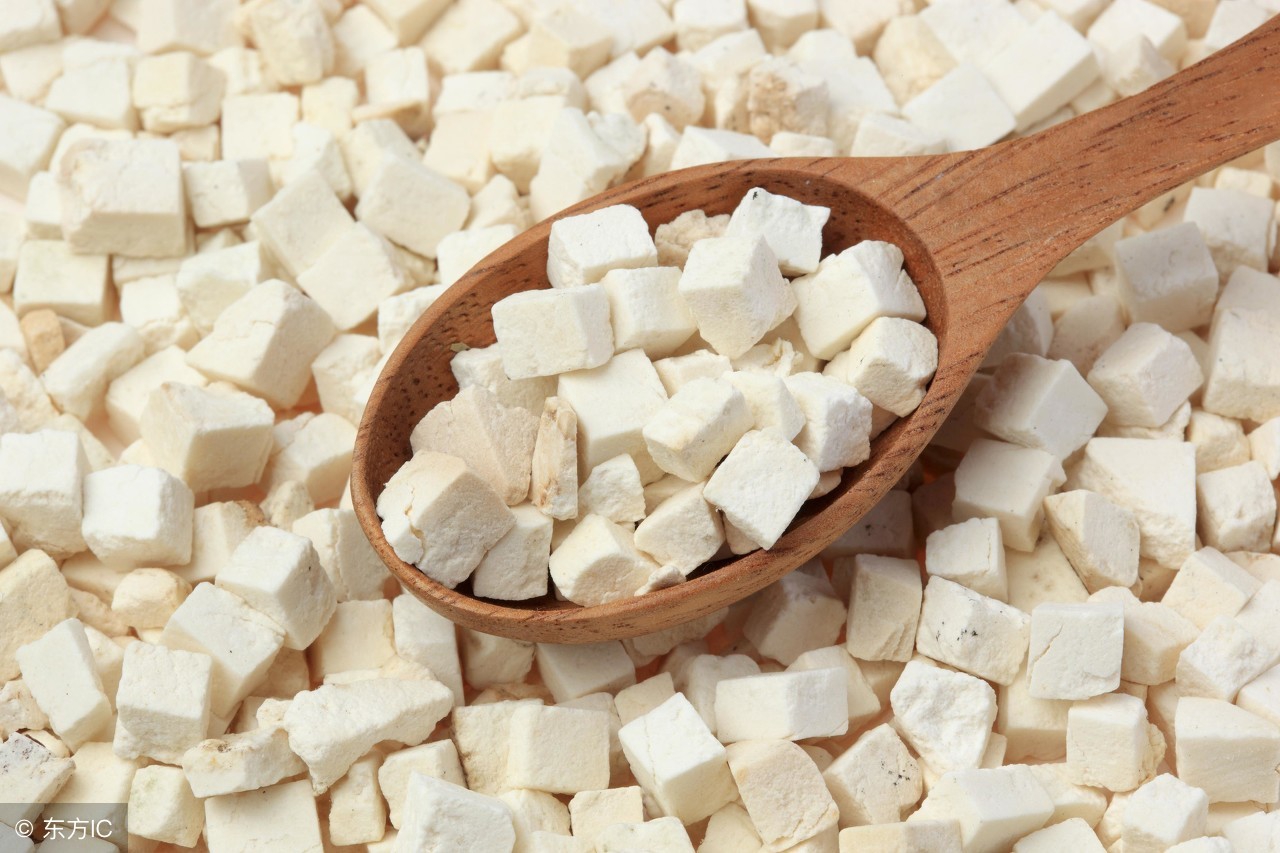 茯苓安神改善睡眠,茯苓健脾利湿解毒