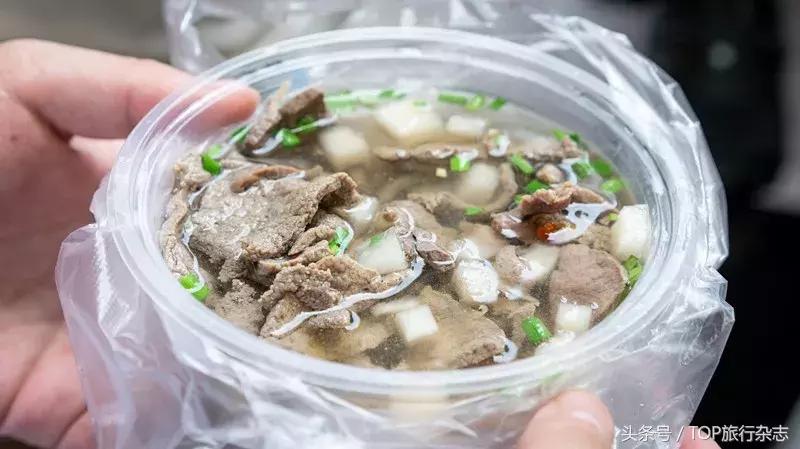 从澳大利亚到德国，这个吃遍世界的美女，把所到之处变成她的食堂