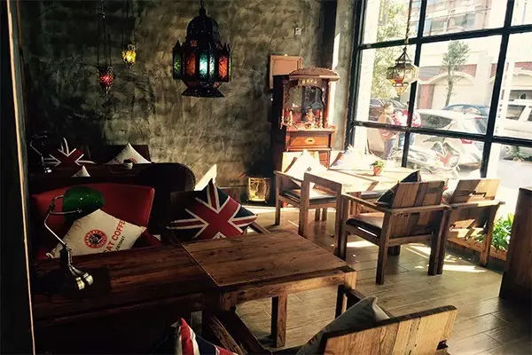 今天不聊情怀，聊加盟｜这只“漫猫”很有情怀