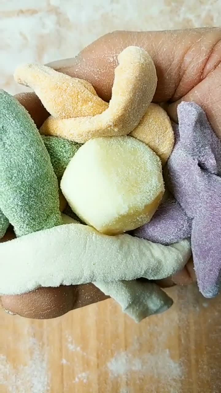 山桃核绣球的手工编织方法,彩色绣球馒头制作花样大全