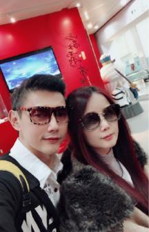 包伟铭图片,包伟铭照片