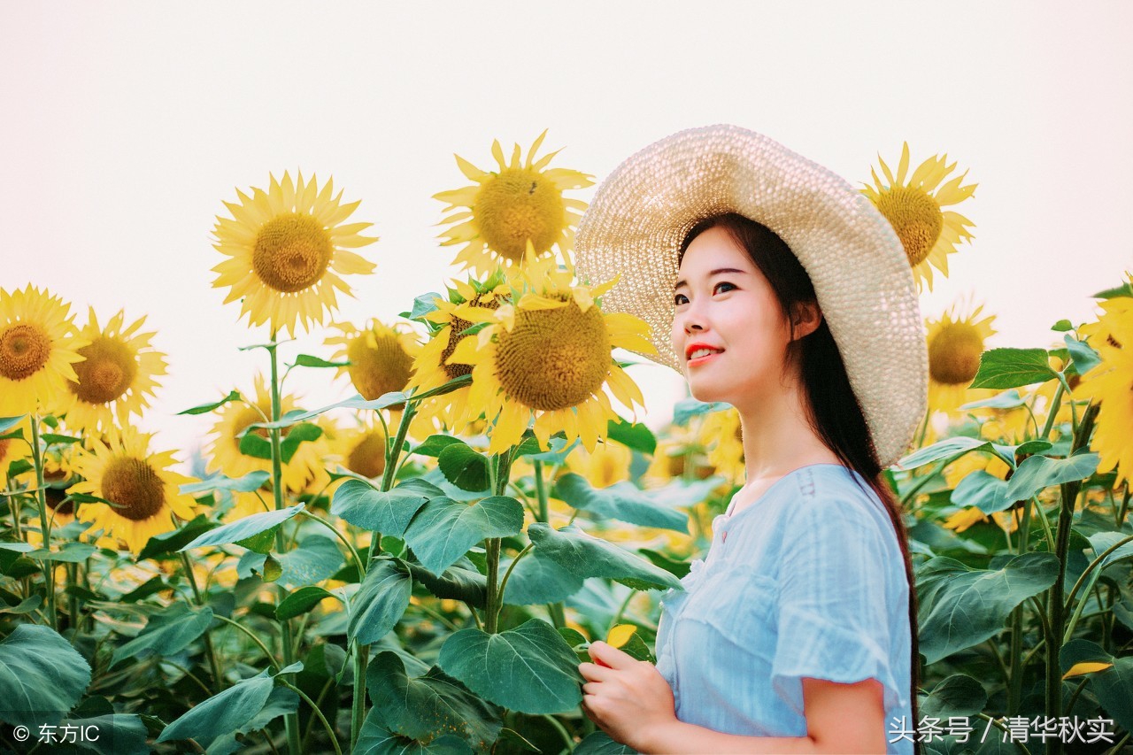 吓尿！每天玩手机4小时，8年后开刀换骨！颈椎病，正疯狂袭来！