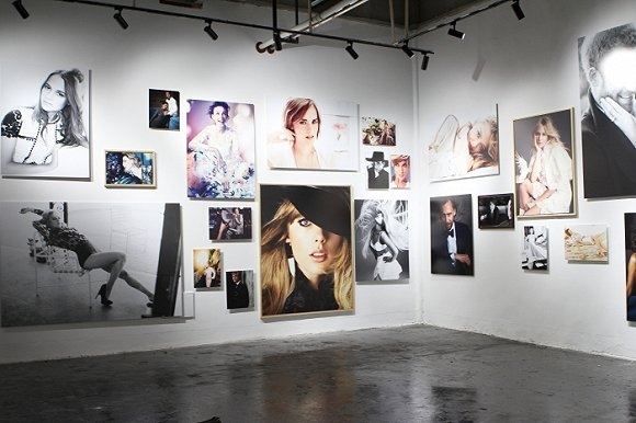 这位给哈里王子拍婚纱照的摄影师，把最美的明星统统带到上海