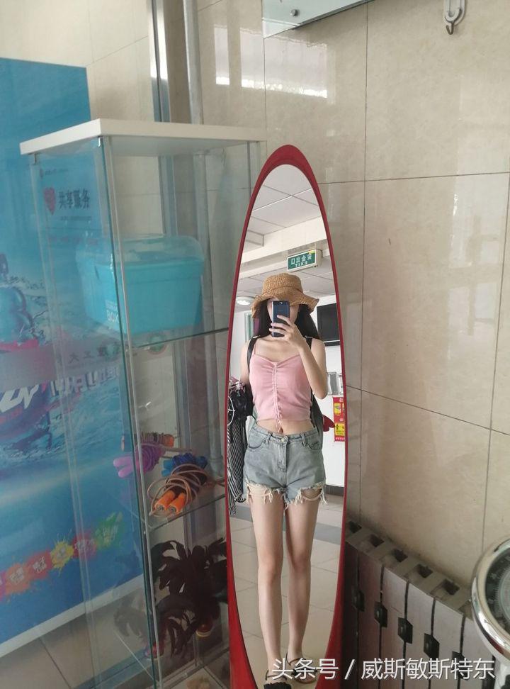 大胸女生如何穿衣搭配？有图有真相