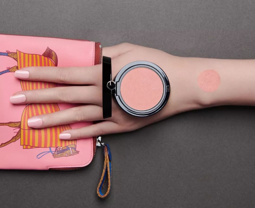 叮咚您有一条新消息请查收图片,叮咚您有一份专属礼物请查收