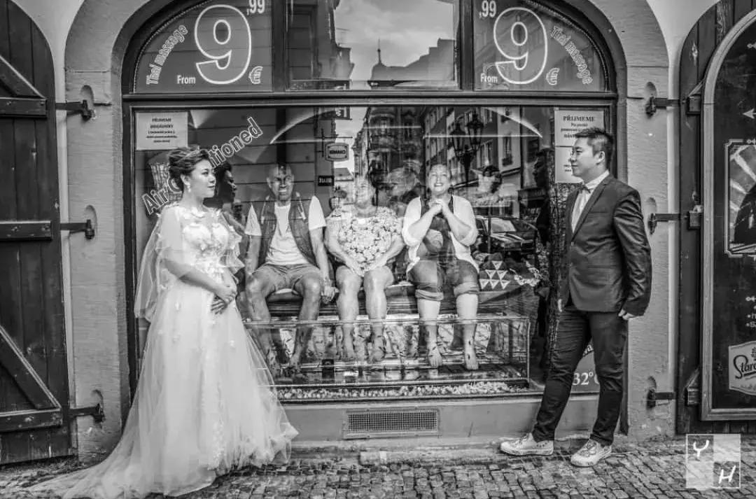 小个子拍婚纱照能拍出高级感,婚纱照拍摄怎么摆姿势更上镜