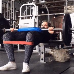 健身房一周训练计划健身动作教学,老年健身房一周健身计划表