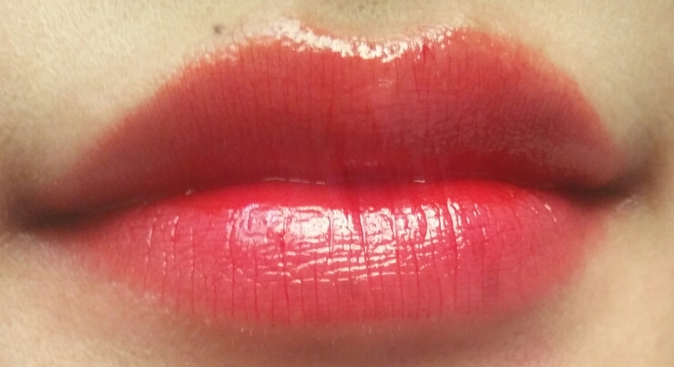 黄皮平价口红100元以下,口红唇釉滋润推荐平价适合黄皮