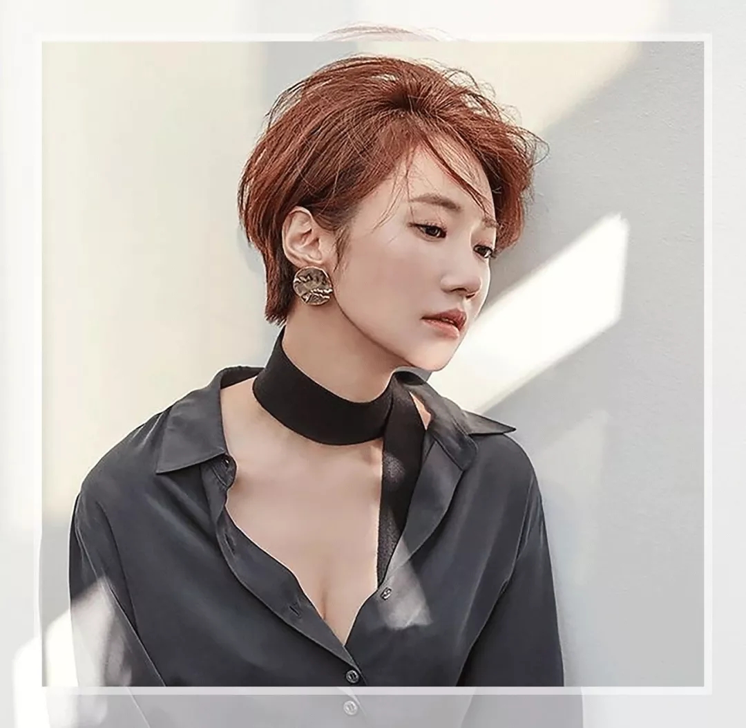 短发造型50岁,40-50最好看的短发