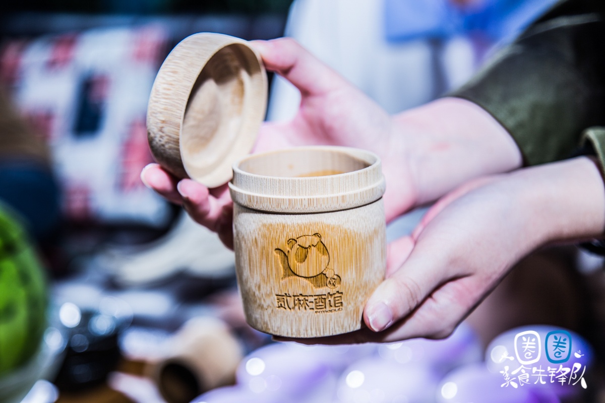 成都凌晨2点还在排队的贰麻酒馆，终于带着大熊猫来南昌了！