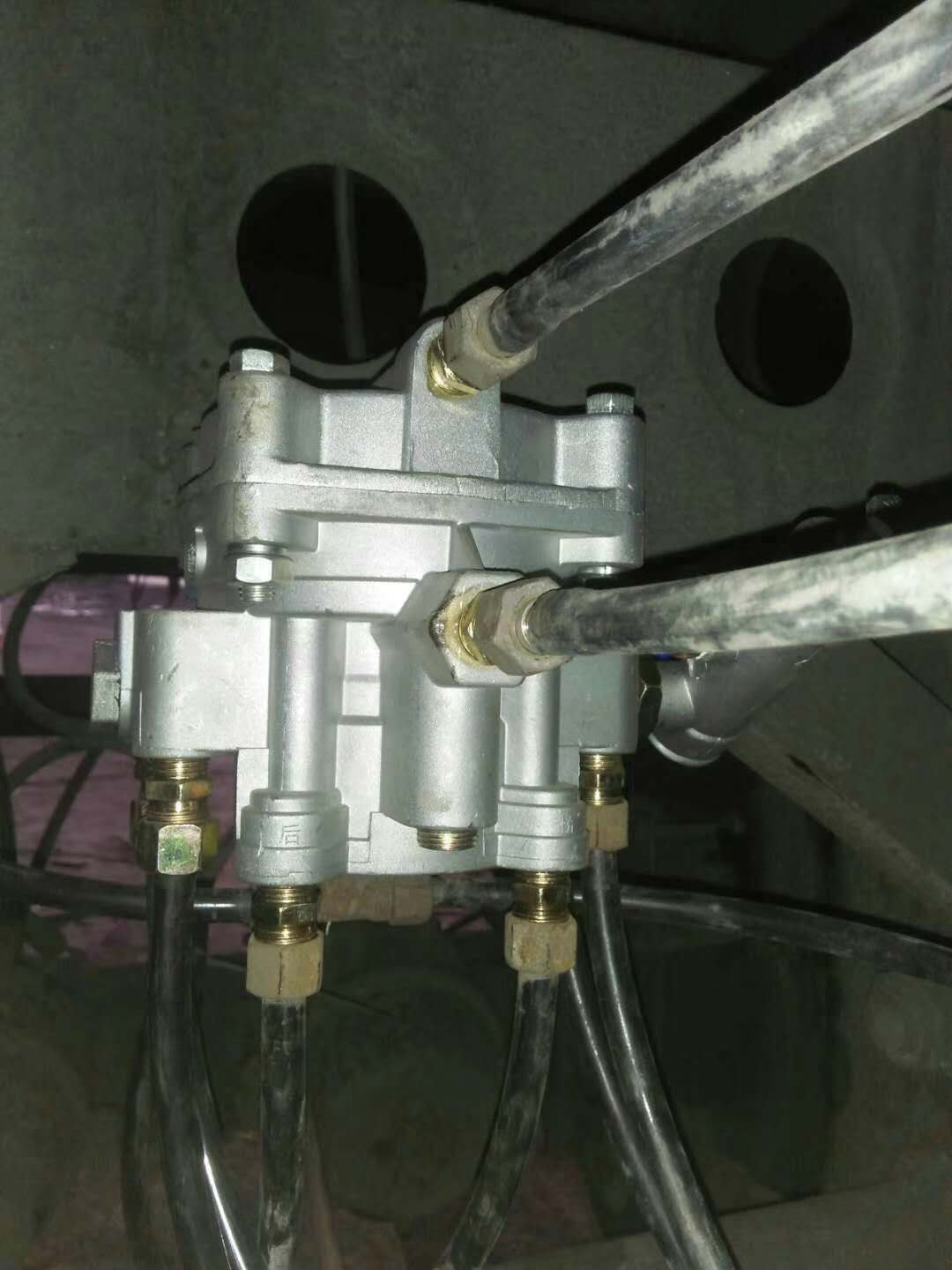 还在为你的货车加防冻剂？快停！