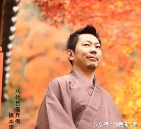 这家卖大米的路边小店，凭啥一年卖出15个亿？