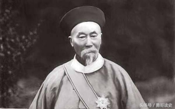 李鸿章去德国买武器6000门大炮,李鸿章收到德国礼物