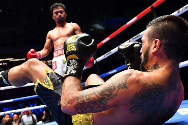 他被称为阿根廷重炮,征战拳坛14年!却被帕奎奥打退役