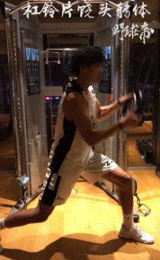 打球训练时很厉害实战发挥不出来,一周几次力量训练对打球有帮助