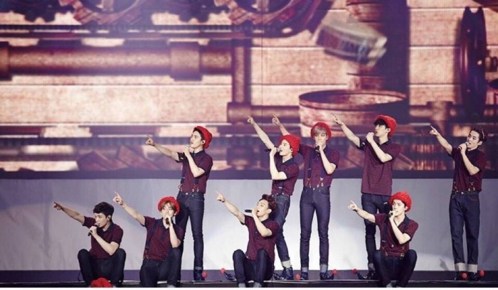 exo惊喜大事件,exo时隔两年多看到爱丽的反应