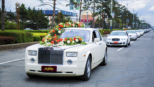 这几款车是婚车常客，*款贷**买一辆结果一星期赚够月供