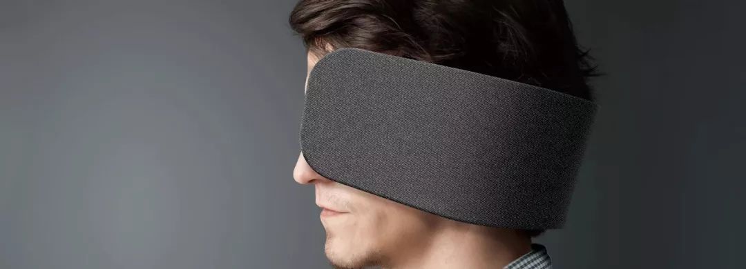 被嘈杂的世界分散了注意力？松下出了一款能集中注意力的“眼罩”