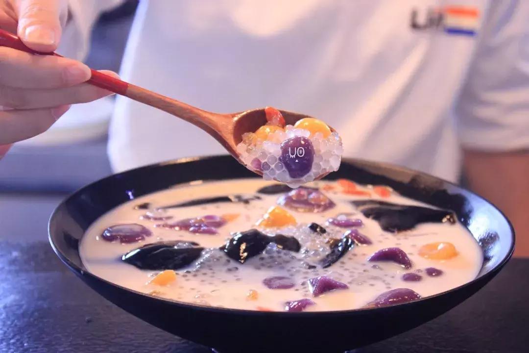 一包积灰的木薯粉，我觉得还能拯救下……