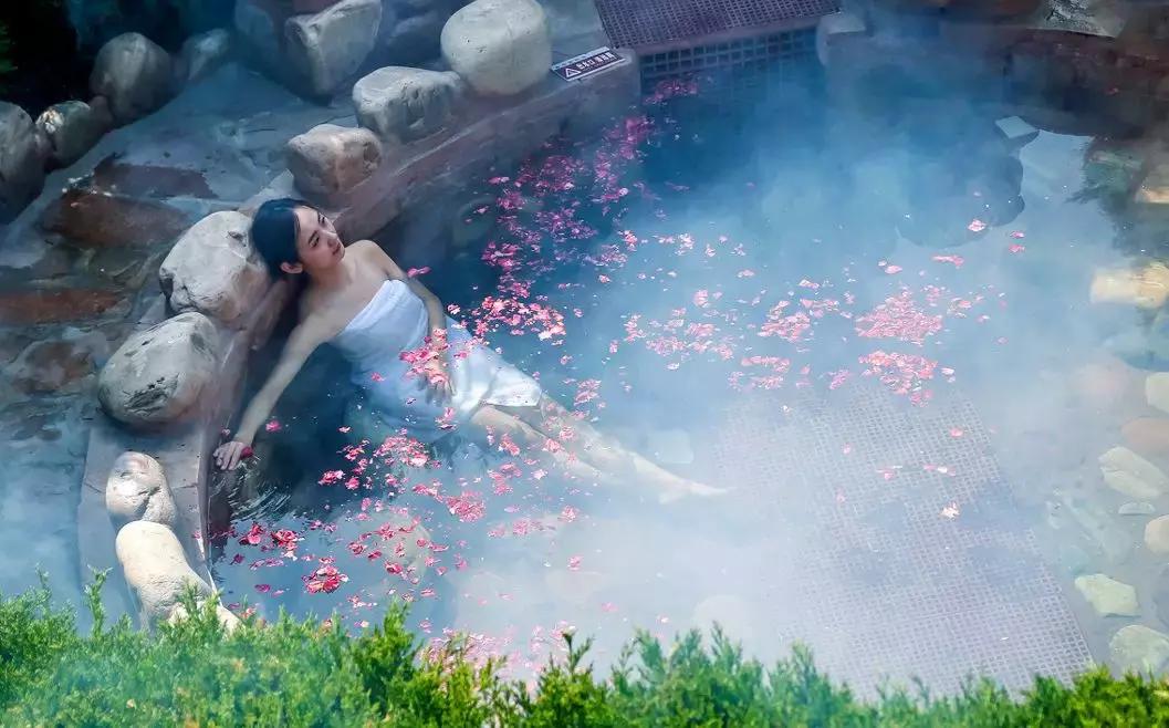 南京汤山温泉天气,汤山风景区秋天