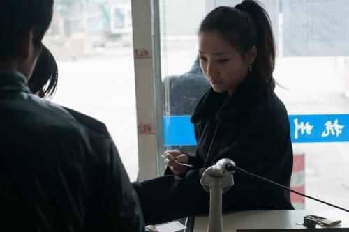 没带身份证也能做火车高铁攻略