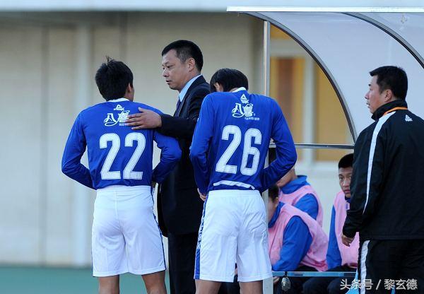 联赛成绩飙升场外献温情，创始人回归中甲第一老炮儿生机重现