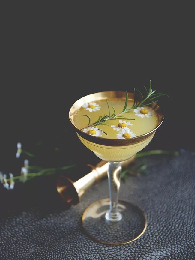 适合敏感肌的湿敷水洋甘菊,洋甘菊纯露修复敏感肌反馈