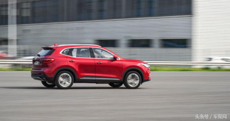 名爵hs11万落地,10万以内suv名爵zs