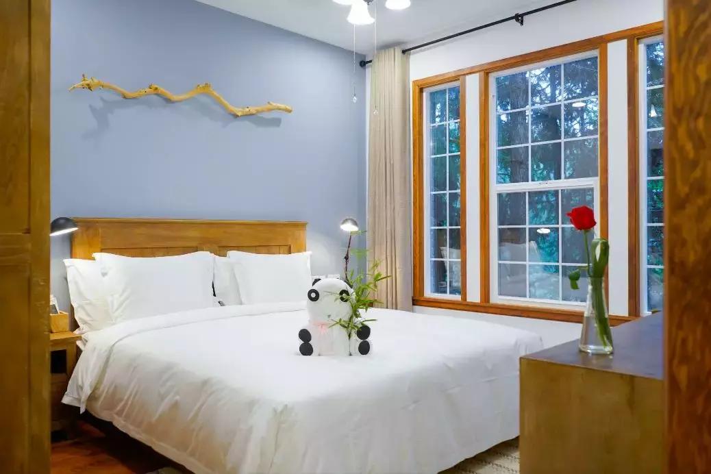 这片媲美京都的红叶之森只藏15栋梦幻树屋，杭州1.5h直达！