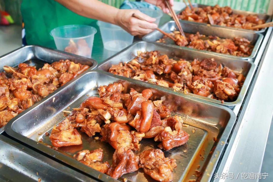 南宁美食推荐必吃一条街在哪,南宁最有名的10道美食