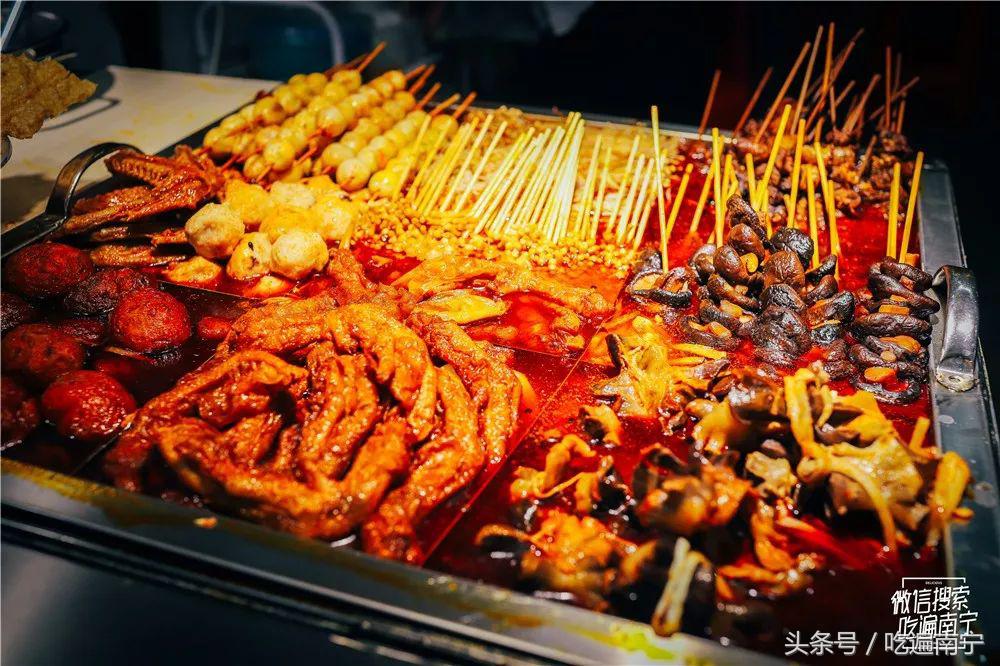 南宁美食推荐必吃一条街在哪,南宁最有名的10道美食