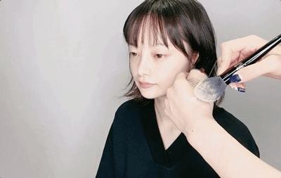 卡粉妆前怎么保湿教程,秋冬底妆起皮卡粉怎么办