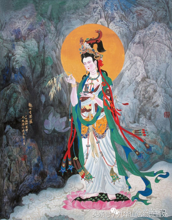 家中供奉佛菩萨如何摆放,家中佛堂一般供奉几尊佛和菩萨