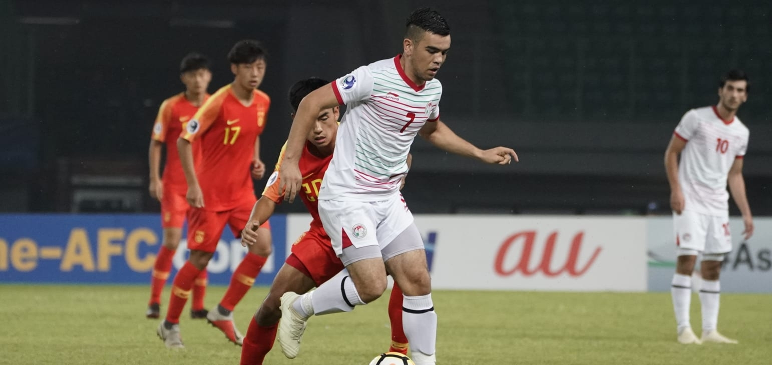 中国足球什么时候才有起色,中国足球的低谷还没来呢