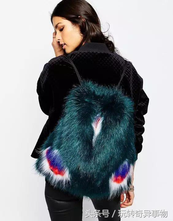 冬天除了衣服要暖，包包也要配合你！