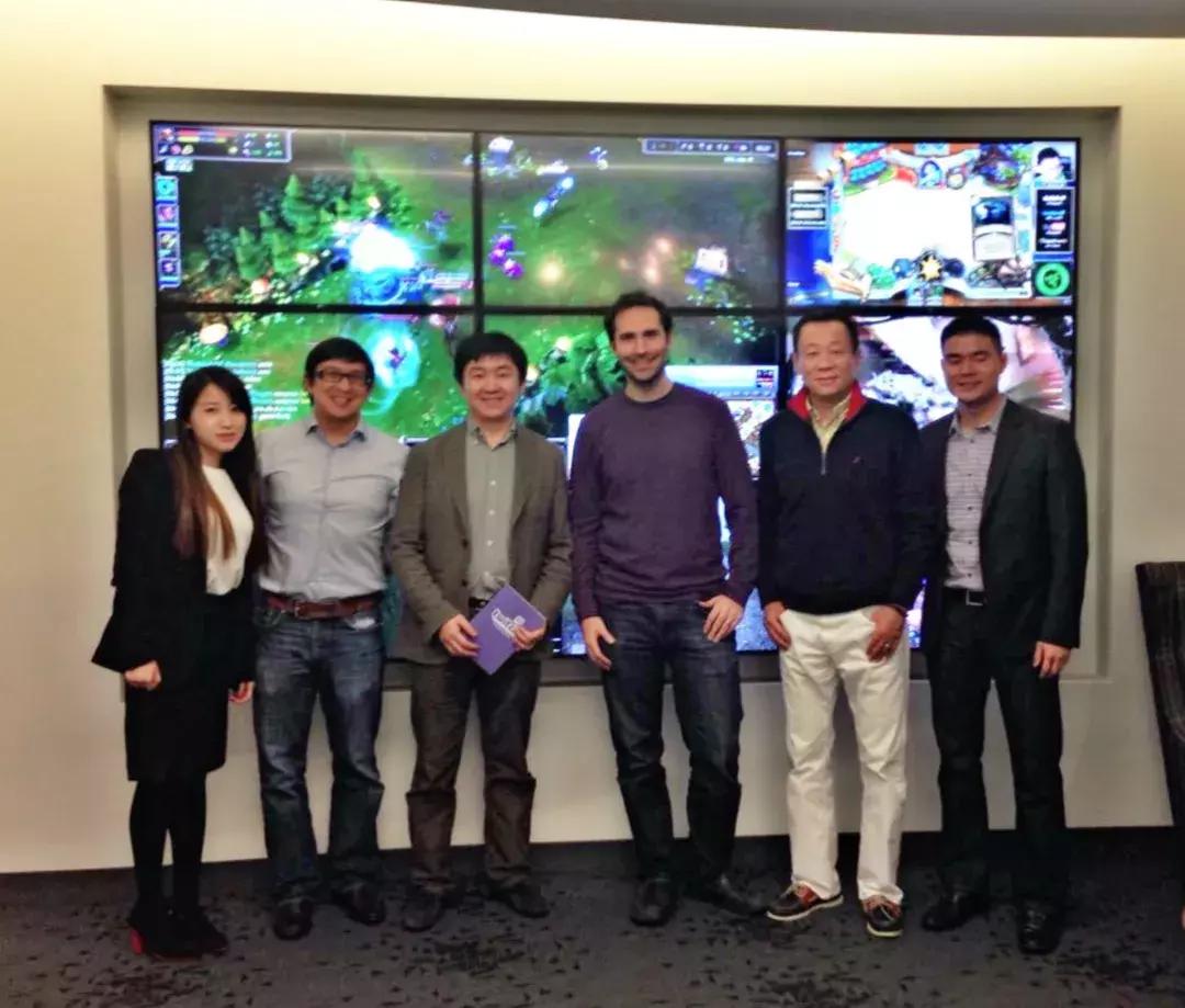 沸腾新十年｜游戏直播江湖和*牙虎**斗鱼的前半生