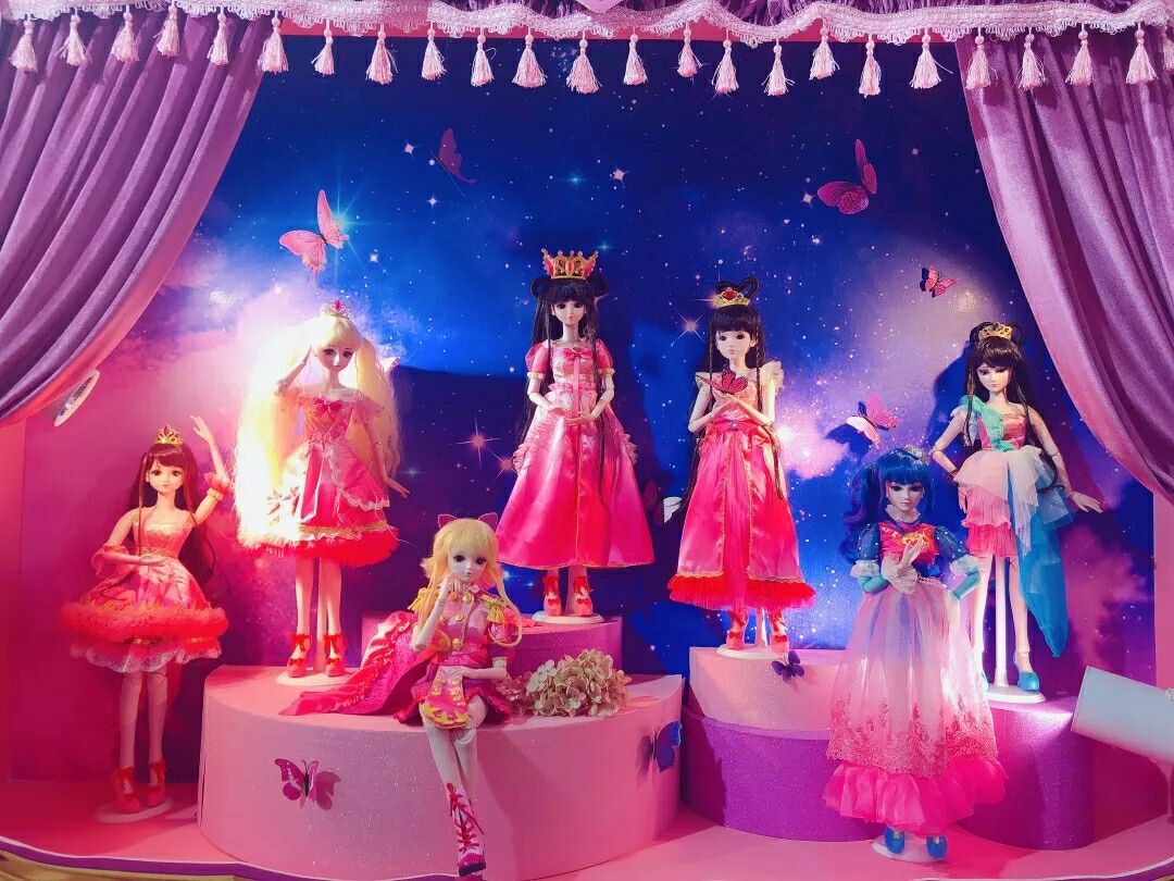 假如叶罗丽穿越到了星学院,叶罗丽娃娃还有没有缔结契约