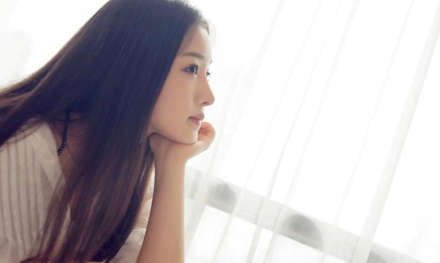 脸上青春痘凹陷疤痕怎么修复,如何有效祛除青春痘疤痕