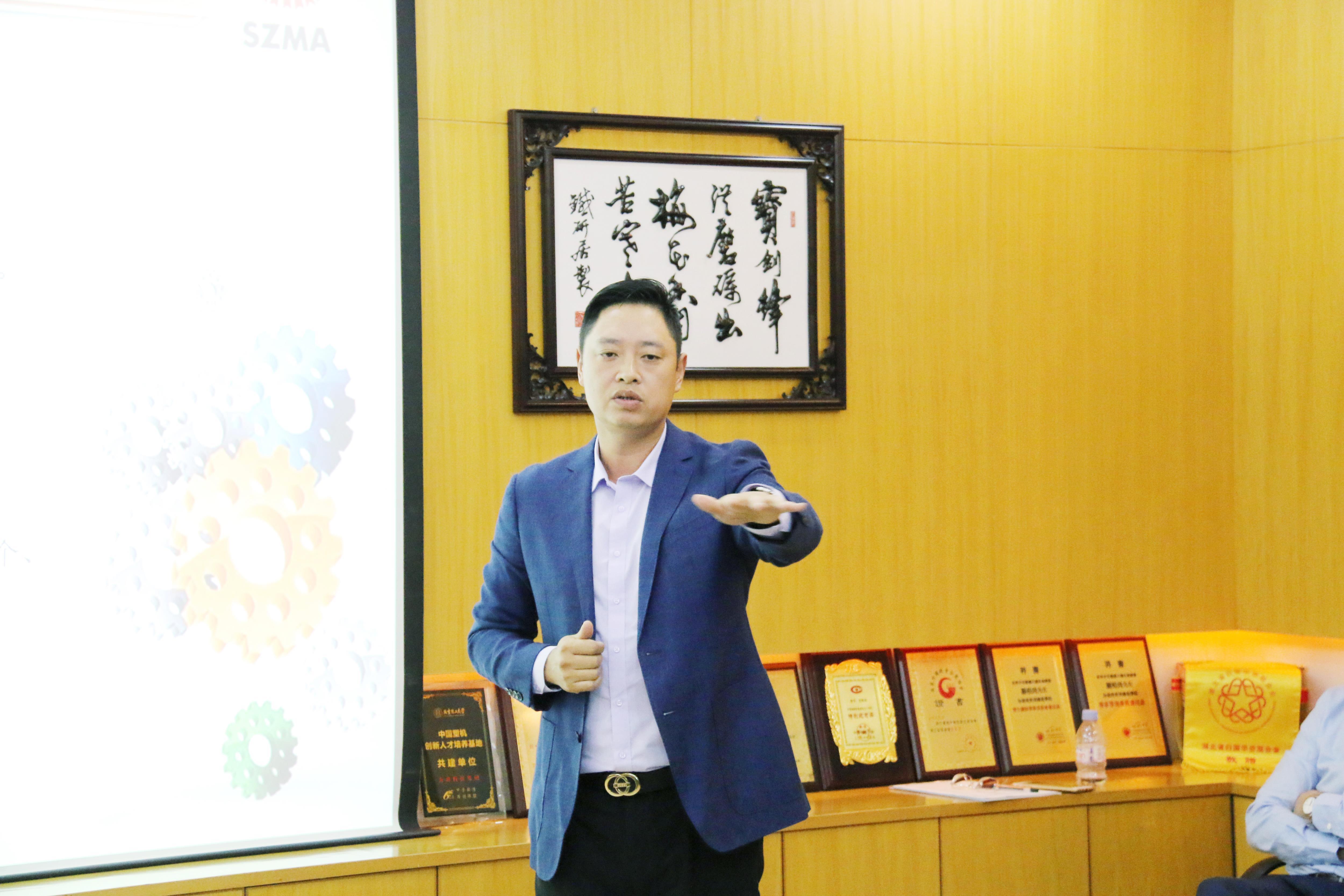 走进大国重器感受中国力量有感,走进国之重器感受大国力量