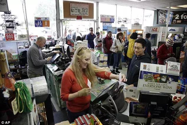 在美国中了10亿彩票,16亿美元美国一彩民独享彩票大奖