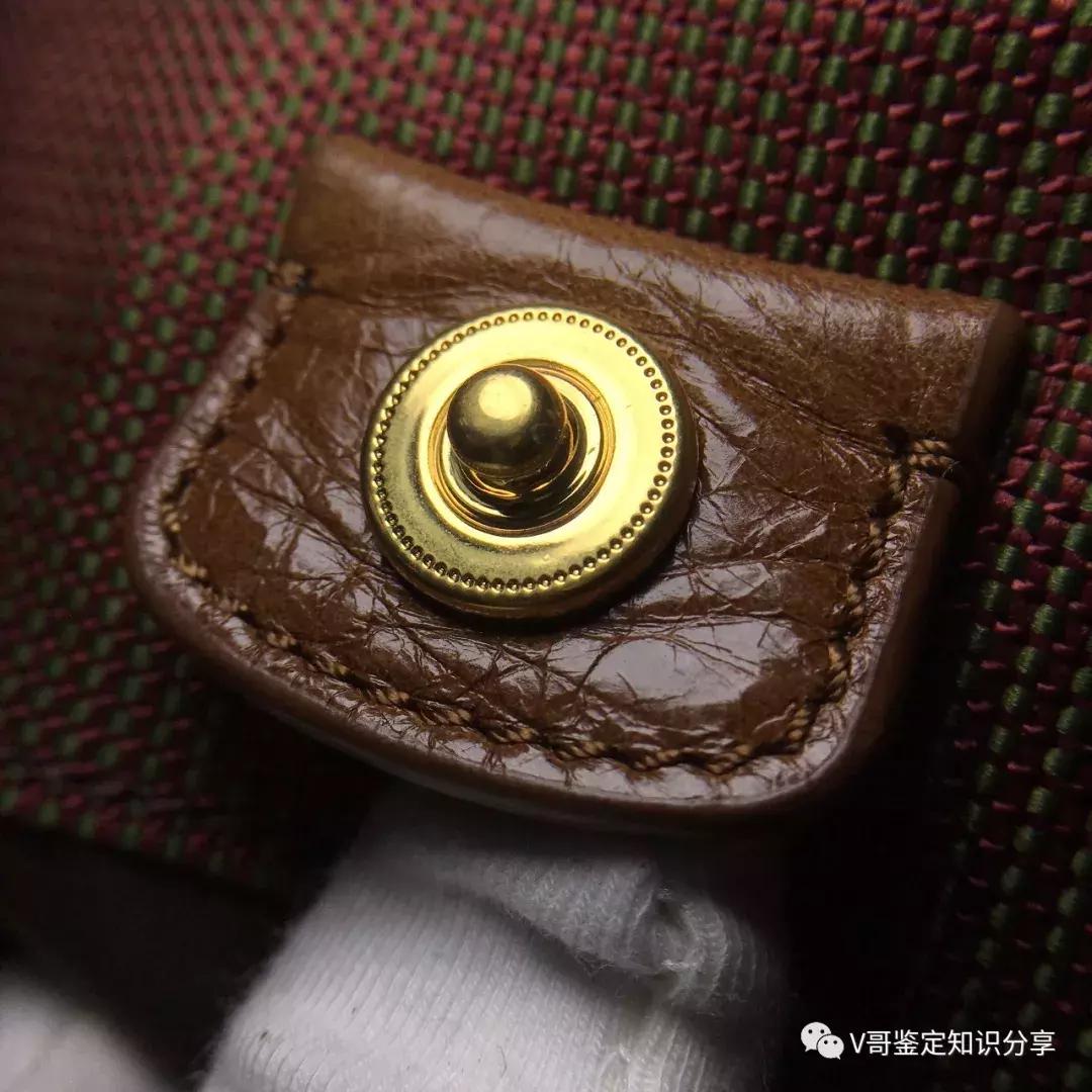 鉴定师一定鉴别的准确吗,鉴定师能一眼看出假货包包吗