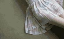 女人双腿空隙大是什么原因,女性双腿有缝隙是什么原因