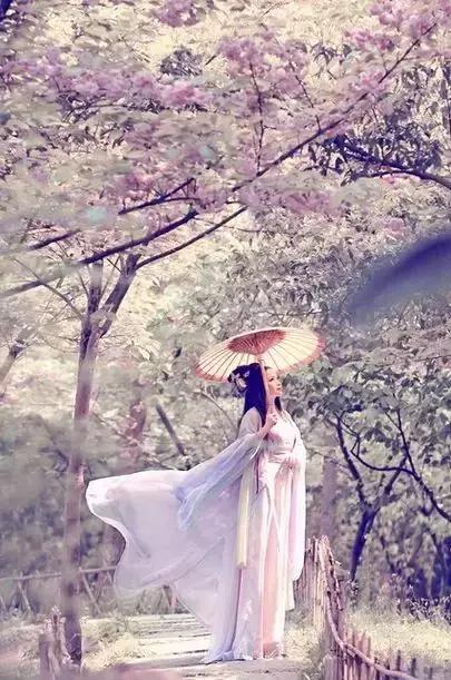 10首相思的诗句,九首相思诗词九重相思境界